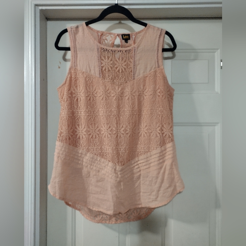 Lee Women's Peach Crochet Floral Layered Tank Blouse Size Large